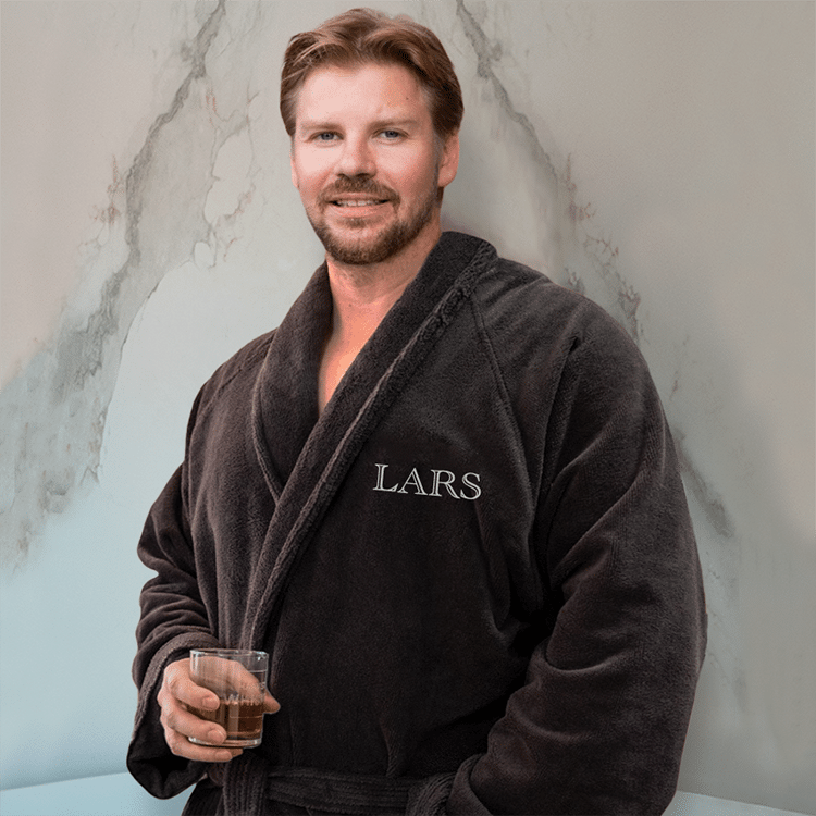 Hochwertiger Herren-Bademantel mit Namen