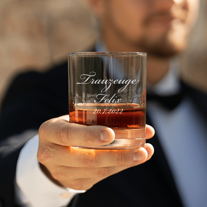 Whiskyglas mit Gravur, Trauzeuge