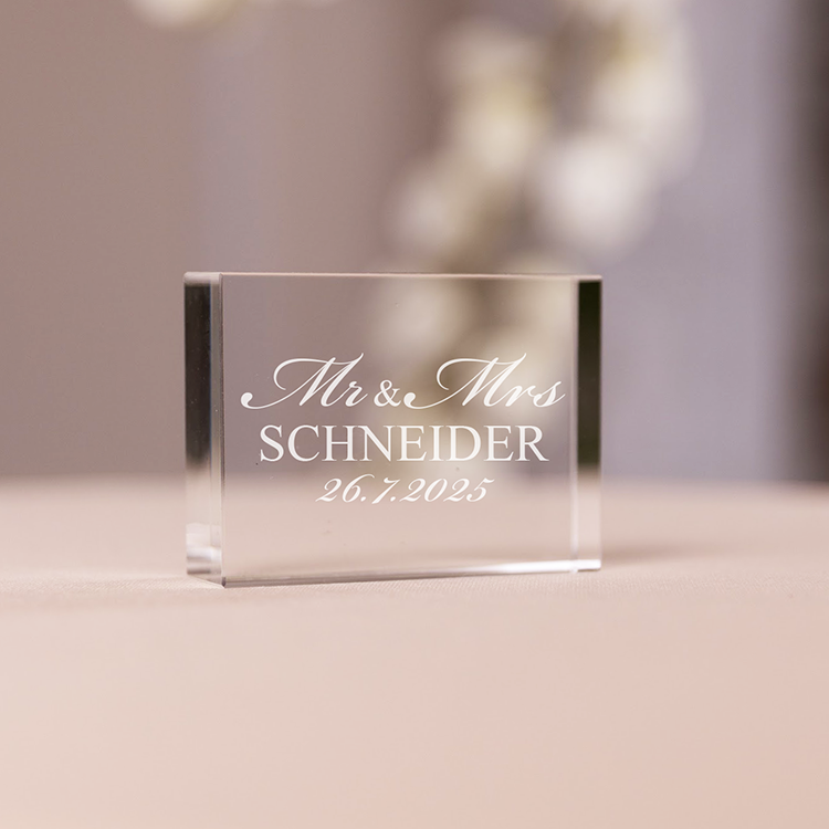 Gravierte Glas-Hochzeitsdekoration Mr & Mrs