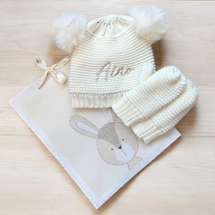 Mütze und Fäustlinge