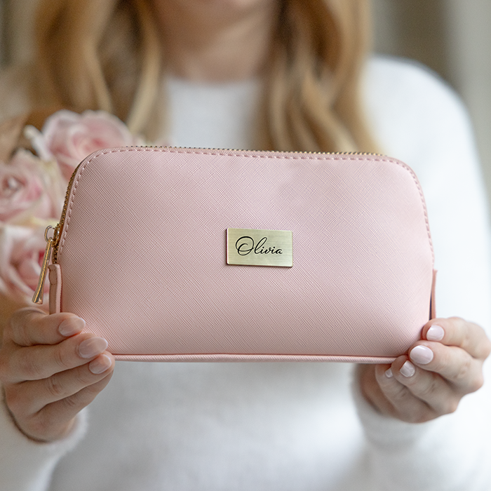 Kosmetiktasche mit Namensschild