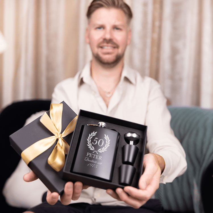 Flachmann mit Gravur, Zweig – Bild 2