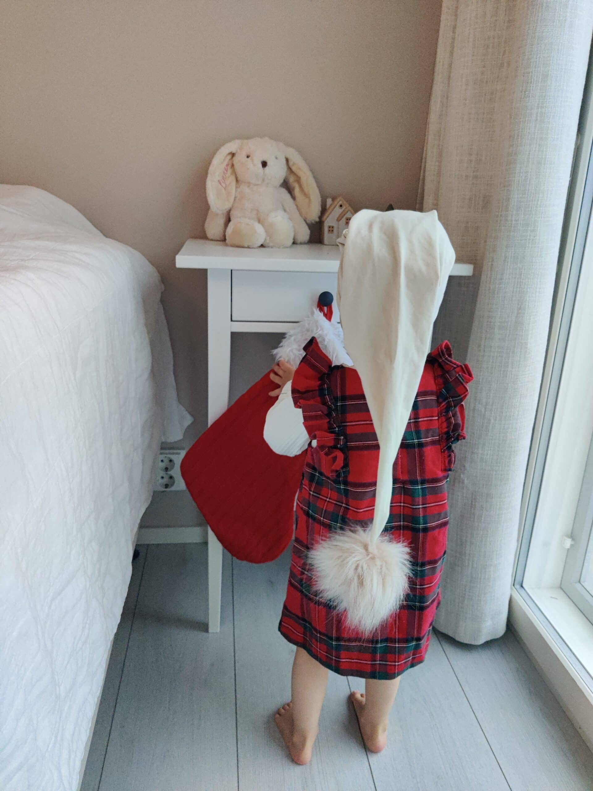 Personalisierte Weihnachtssocke – Rot – Bild 2