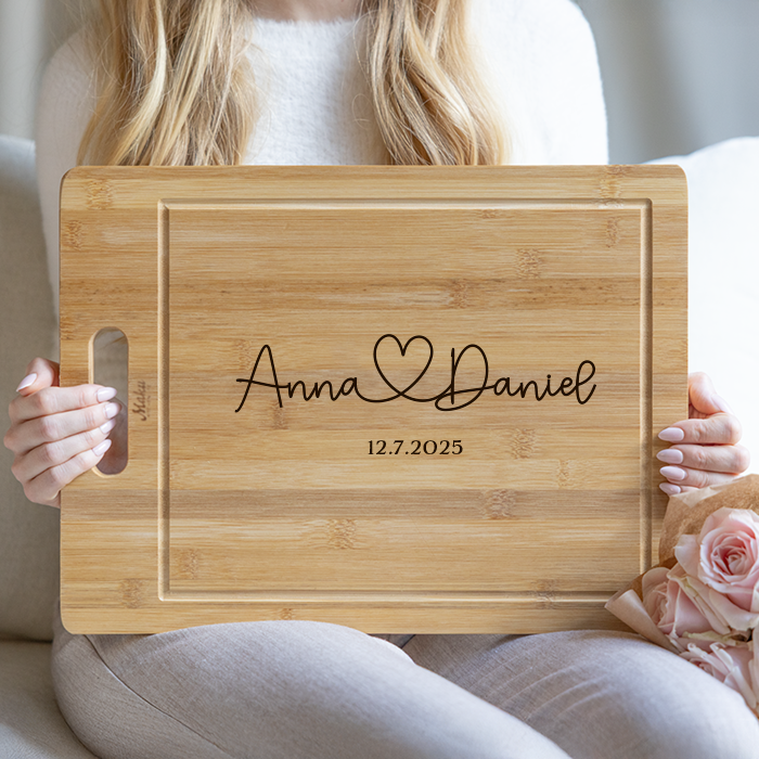 Schneidebrett mit Gravur, Namen