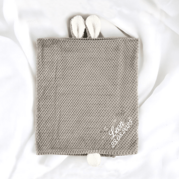 Personalisiertes Kuscheldecke mit Hasenohren