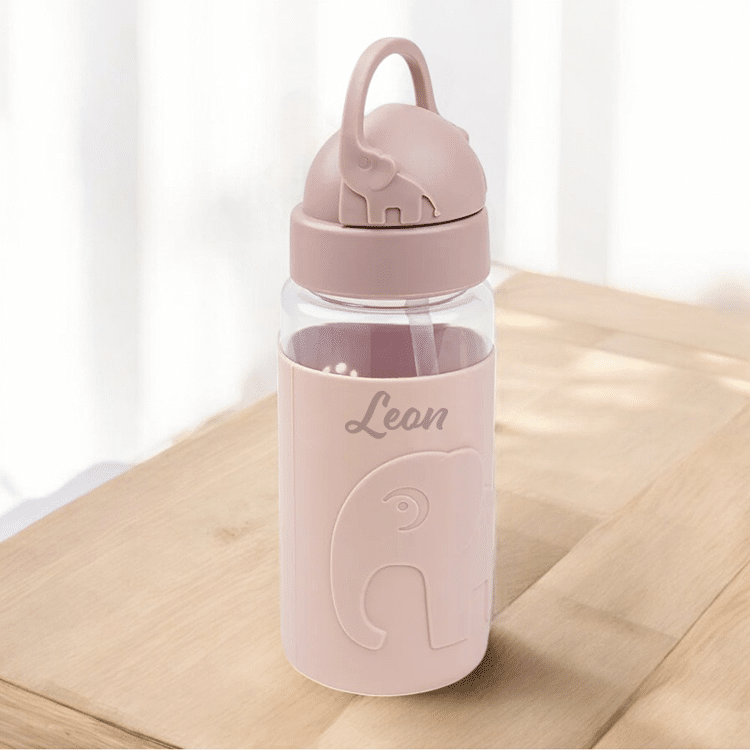 Done by Deer Trinkflasche mit Namen, Geschenk für Kinder