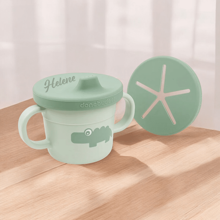 Done by Deer Trinklernbecher mit Namen, Geschenk für Babys