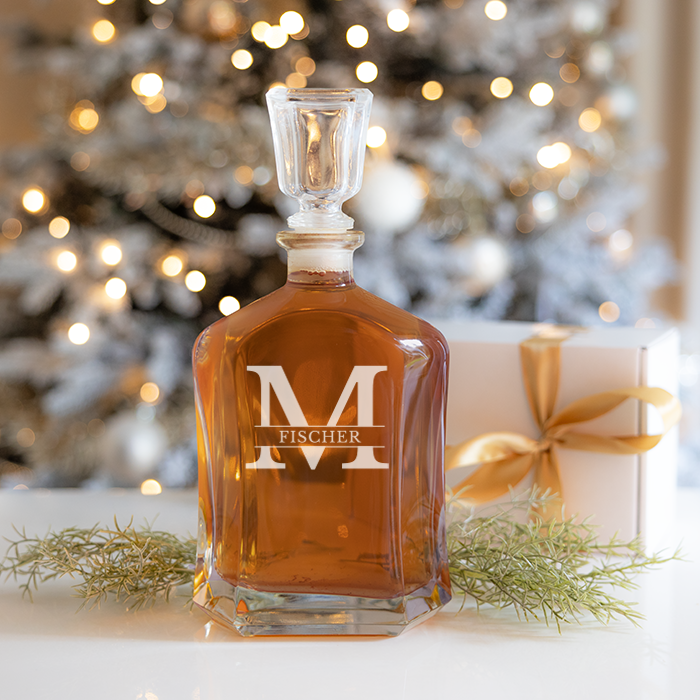 Whiskykaraffe mit Gravur, Initiale