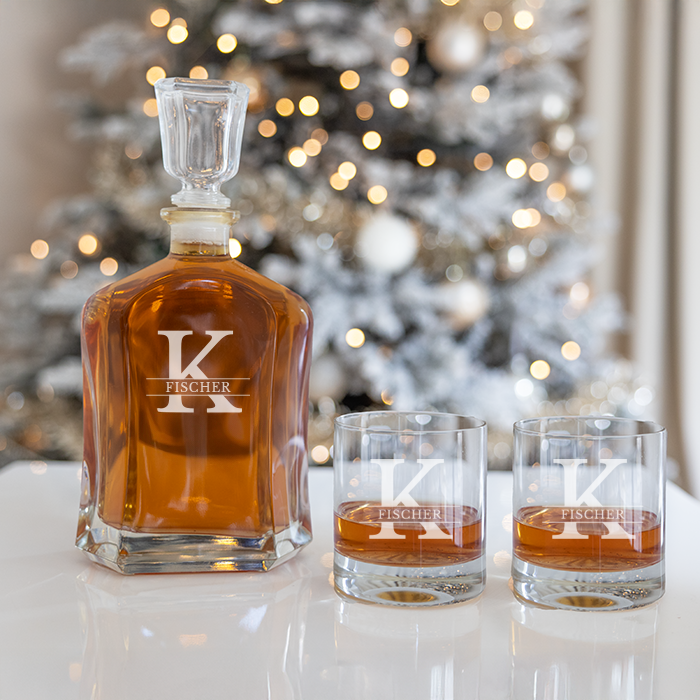 Whisky-Karaffe und Gläser mit Gravur